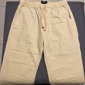 Men’s sized medium jogger style pants